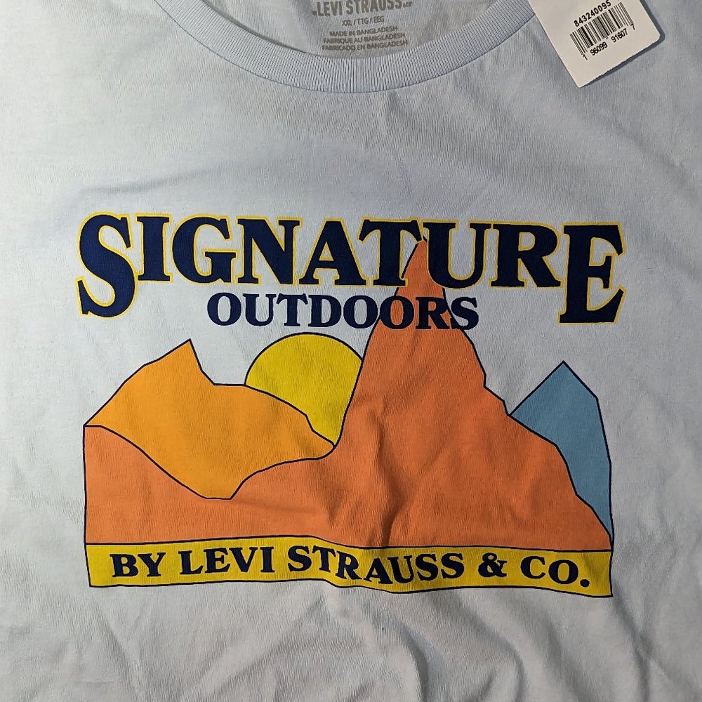 Signature by Levi Strauss Outdoors T-shirt NWT - Picture 9 of 10